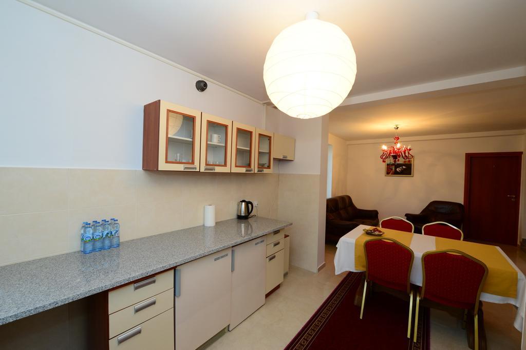 B&B Airport Modlin Nowy Dwór Mazowiecki Extérieur photo