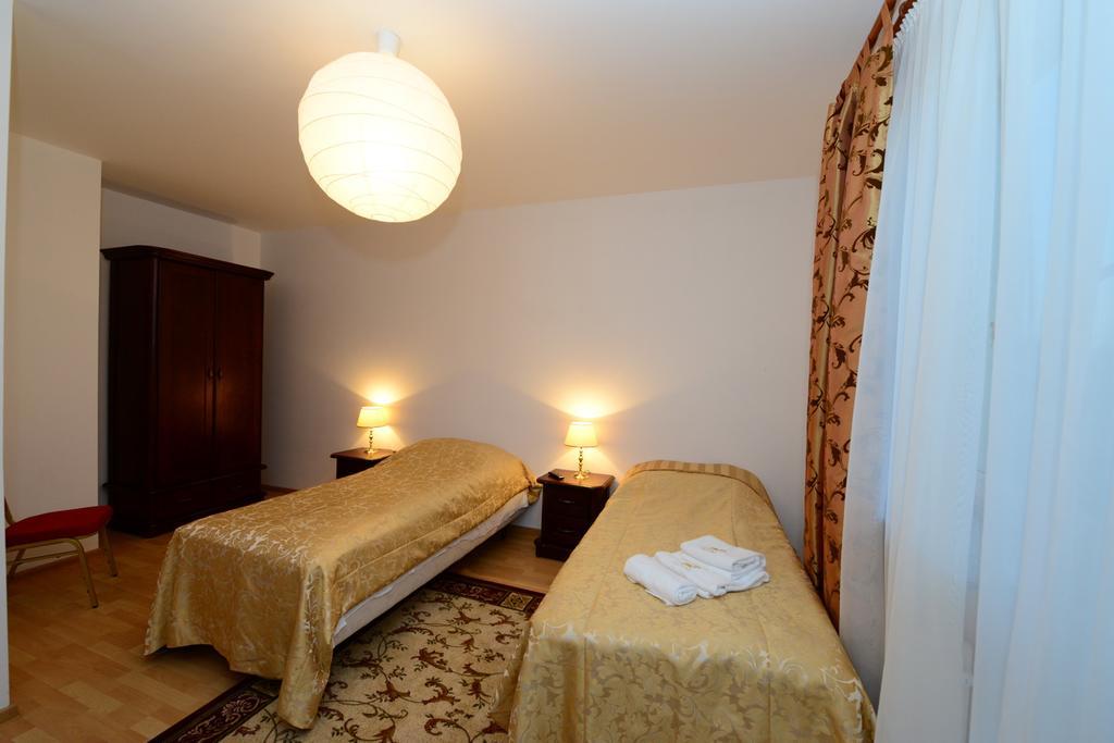 B&B Airport Modlin Nowy Dwór Mazowiecki Chambre photo